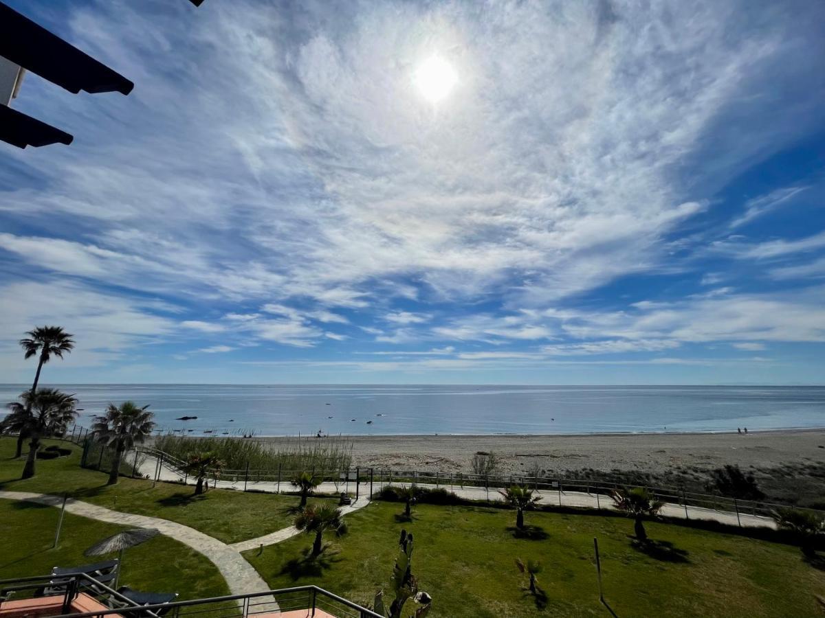 Apartamento Vista Mar Casares Esterno foto